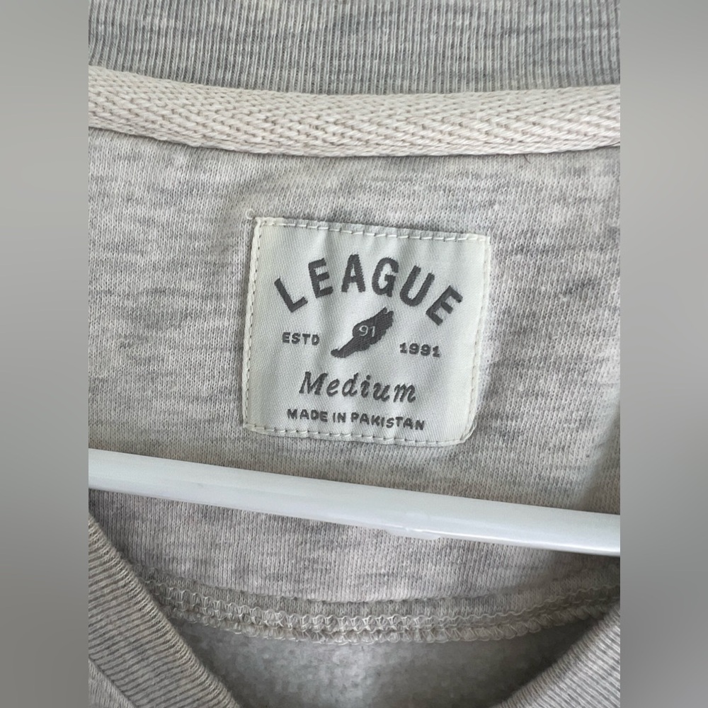 UPENN crewneck by League - Picture 2 of 3